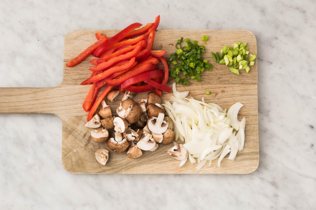 Vorbereitete Kochzutaten Brett