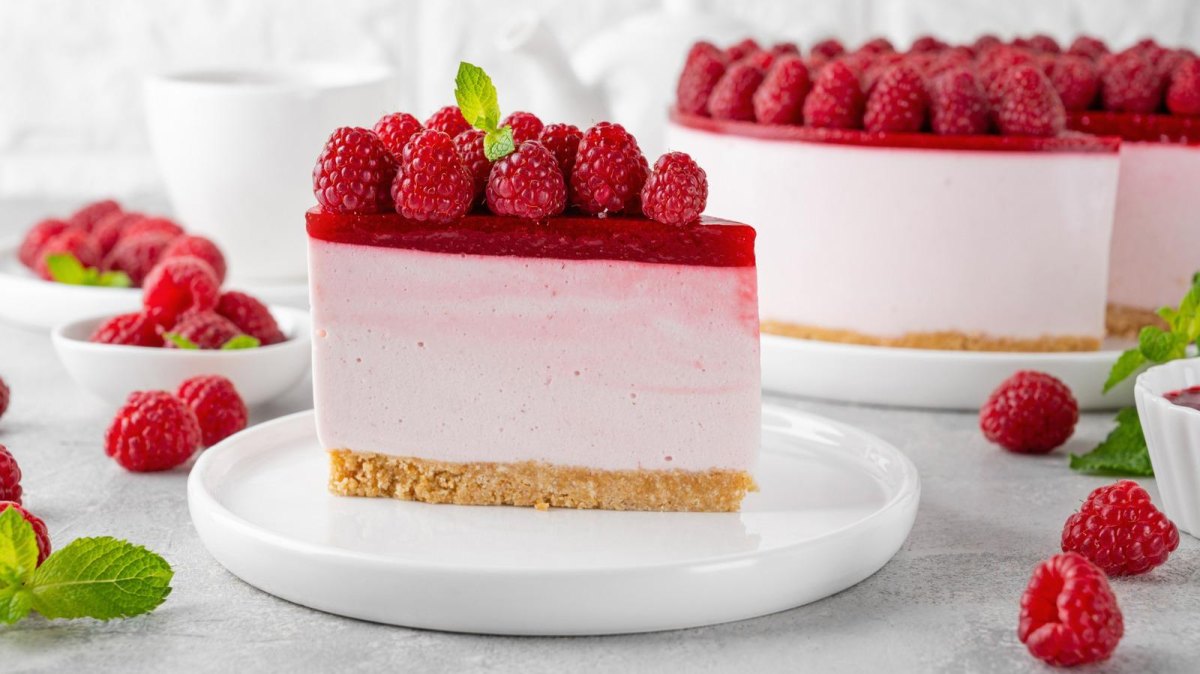 Frische Himbeeren als Kuchen Topping