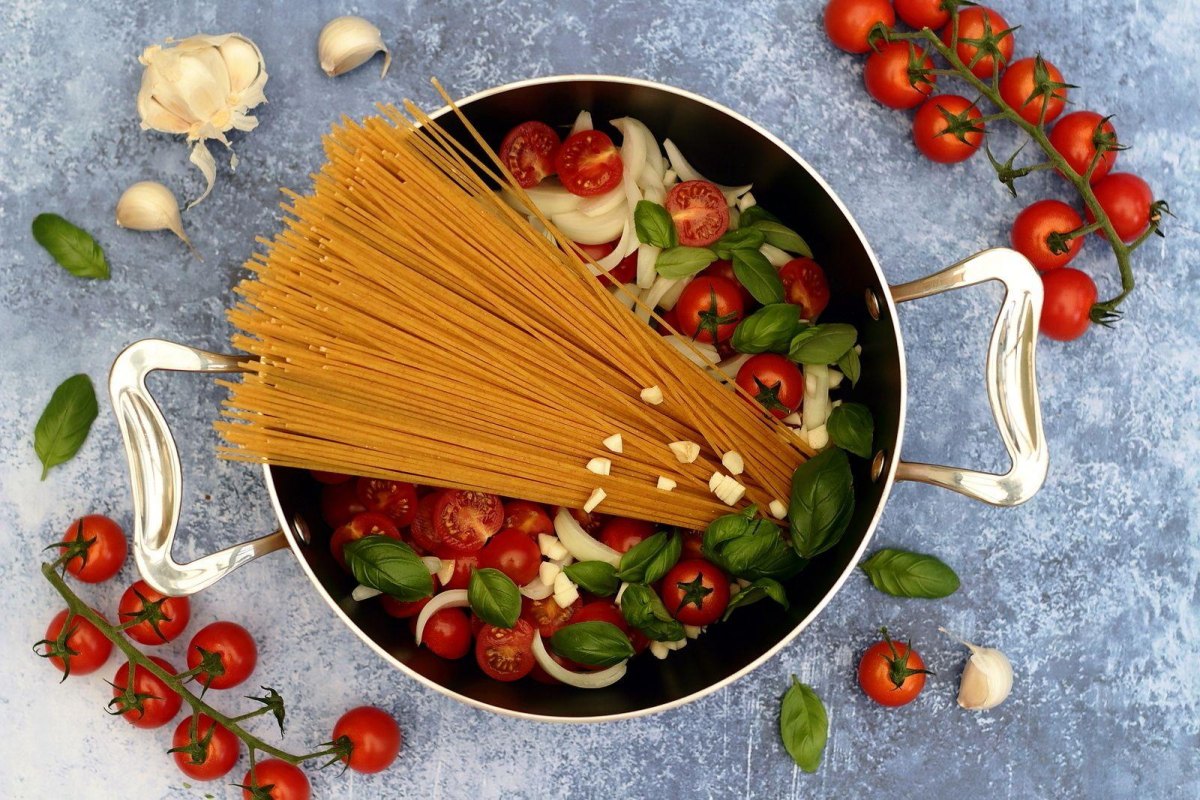Vegane One Pot Tomatenpasta einfach selber kochen