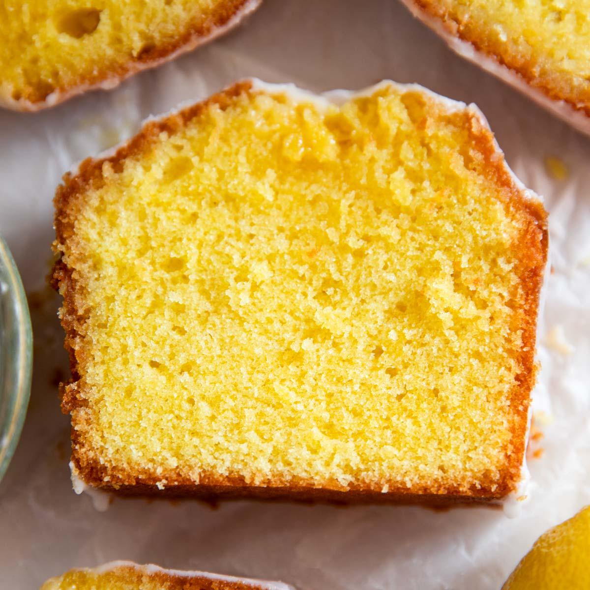 Anschnitt vom Zitronenkuchen