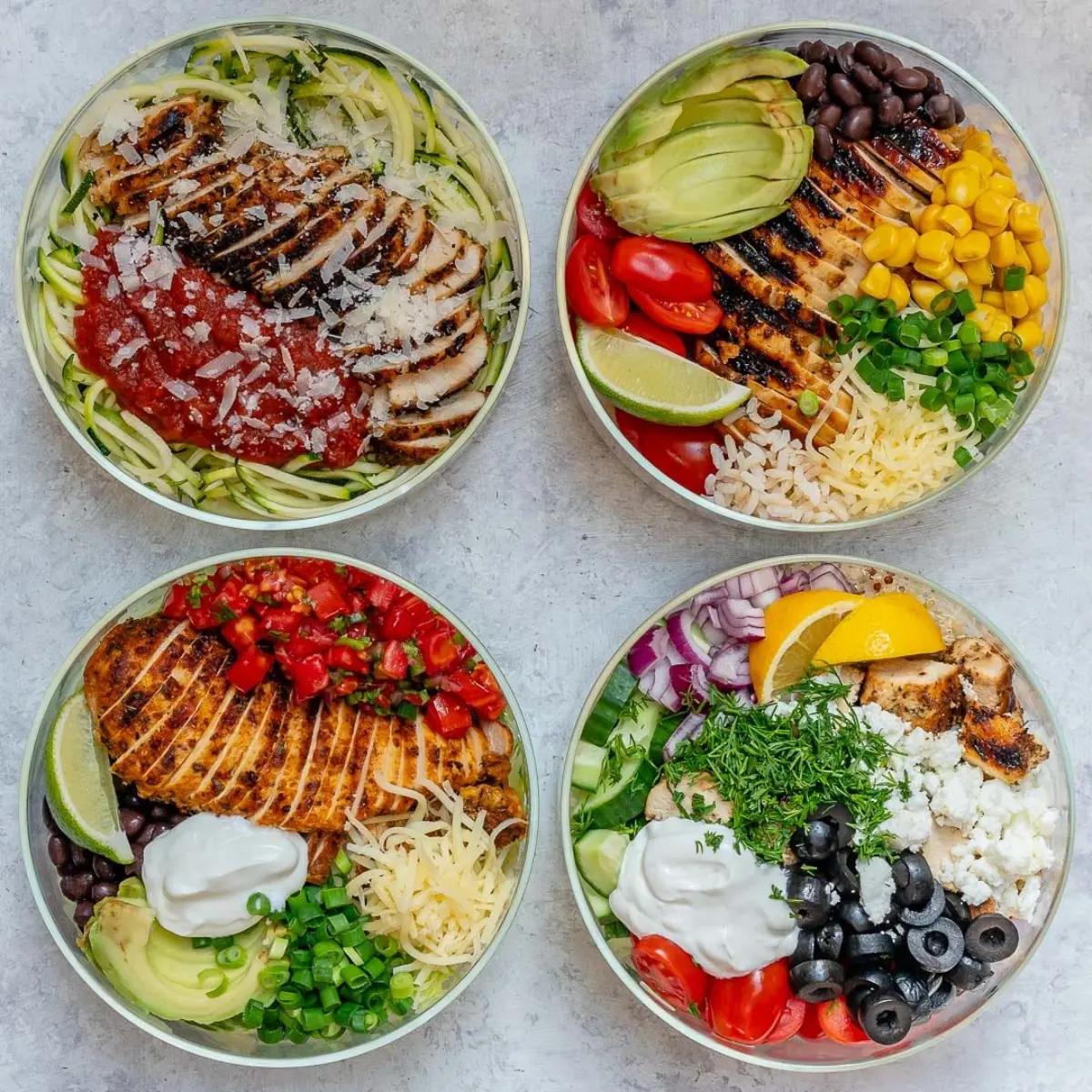 Verschiedene High Protein Chicken Bowl Varianten