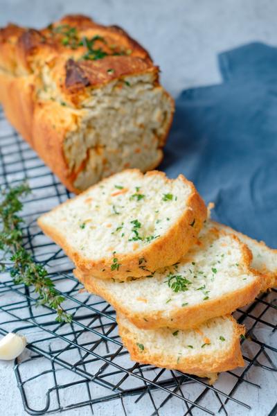14. Saaten-Toastbrot für gesundes brot backen rezepte mit Joghurtteig und knusprigem Rand