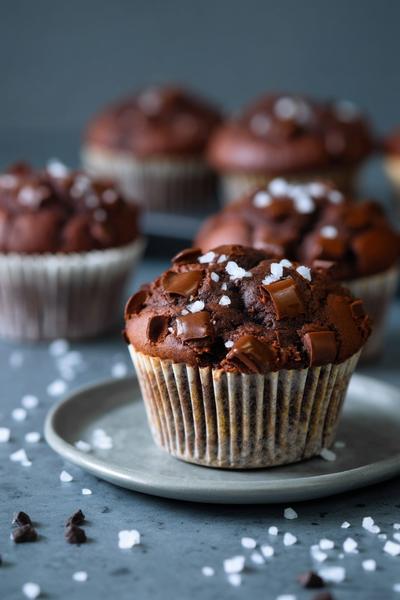 27. Matcha-Weiße-Schokolade-Muffins mit zartgrünem Teig in Muffins Backen Rezepte for rezepte zum backen muffins ideas