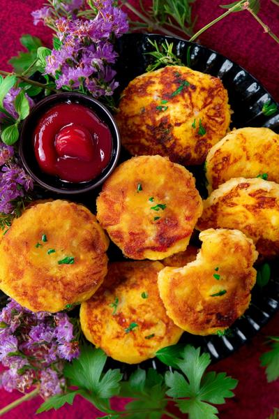 15. Kartoffel-Puffer in Rezepte Vegan mit Kartoffeln mit Kräuterquark auf Sojabasis