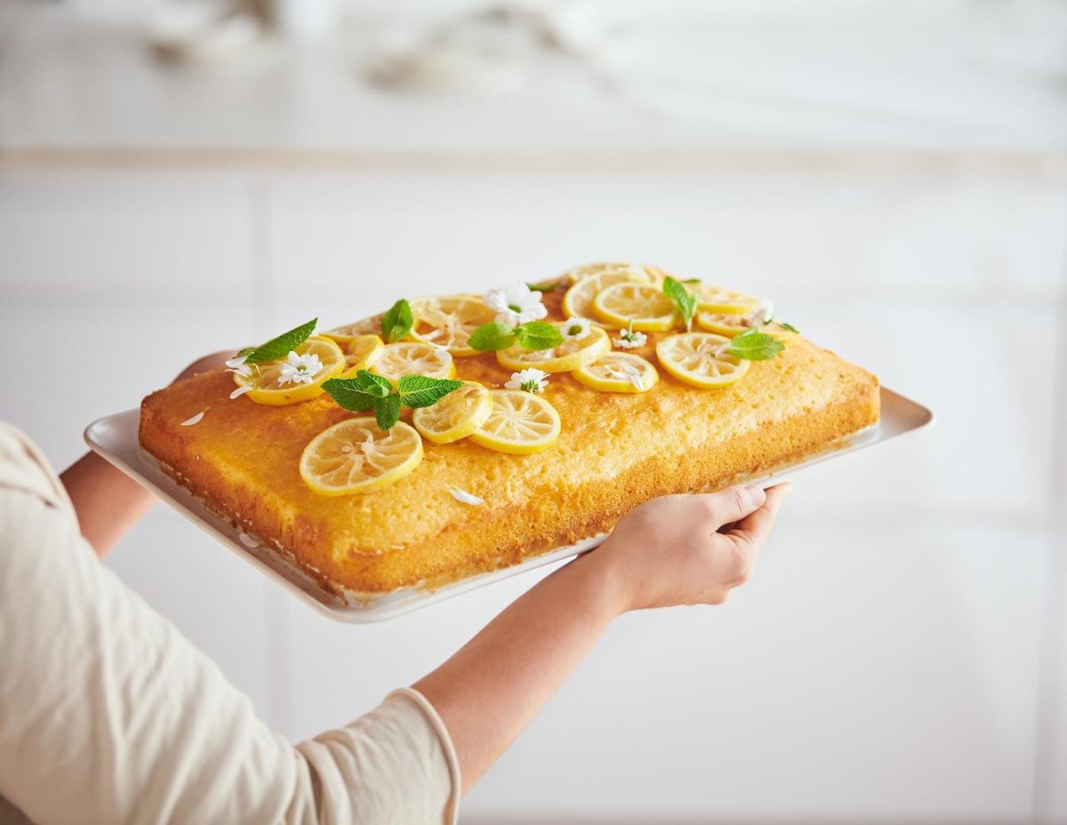 Zitronenblechkuchen für Familie